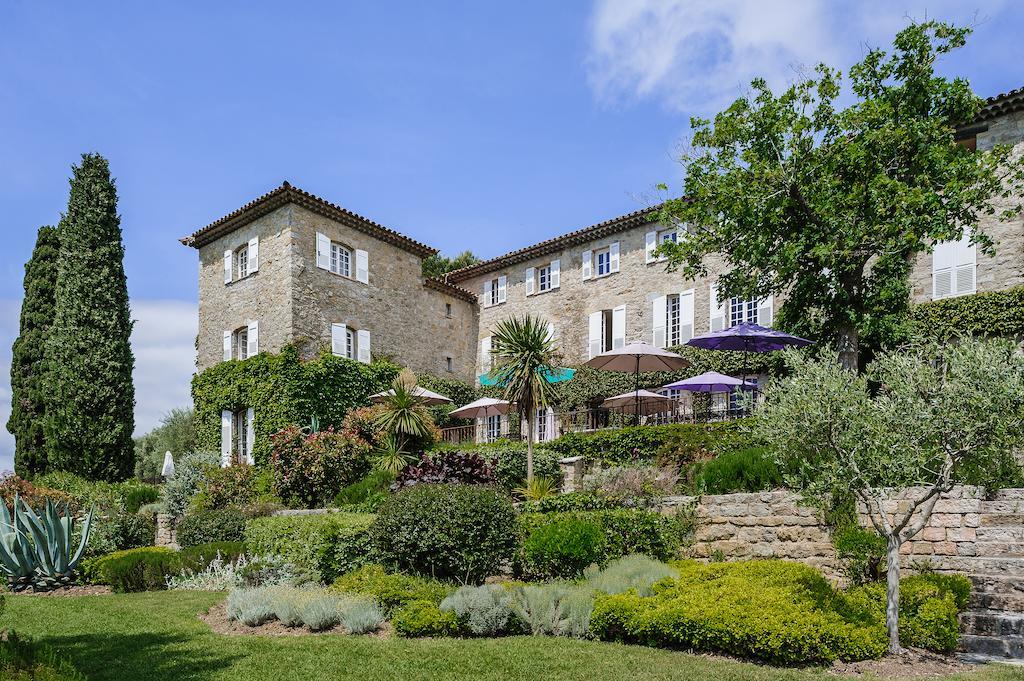 Отель Le Manoir De L'Etang Мужен Экстерьер фото