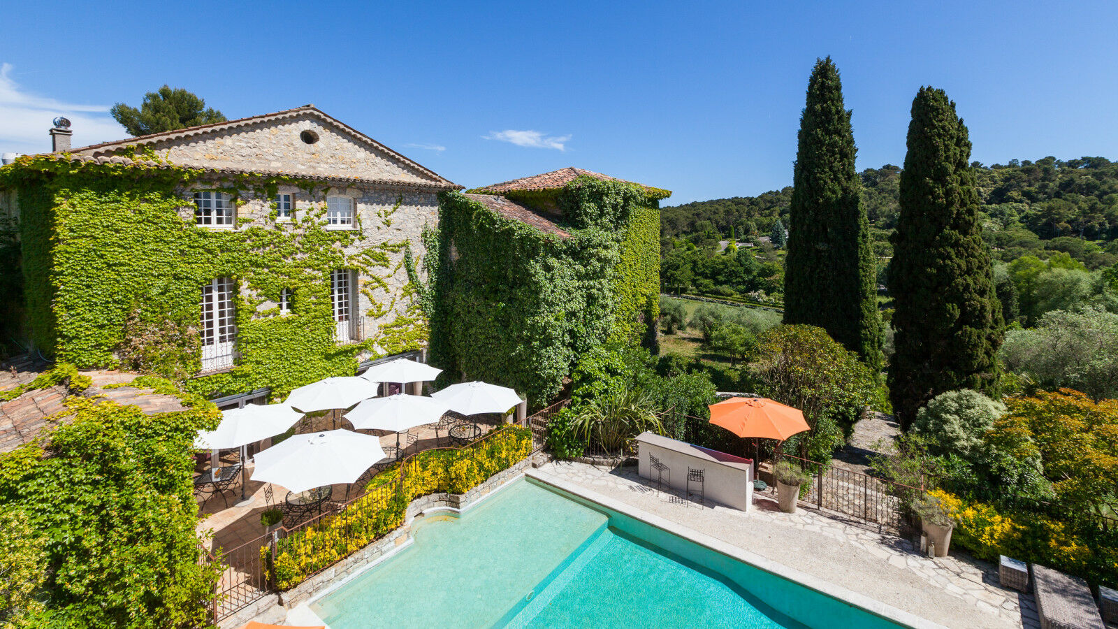 Отель Le Manoir De L'Etang Мужен Экстерьер фото